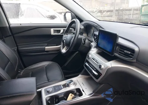 2022 Ford Explorer Xlt from USA, damaged, VIN 1FMSK8DH8NGA87335